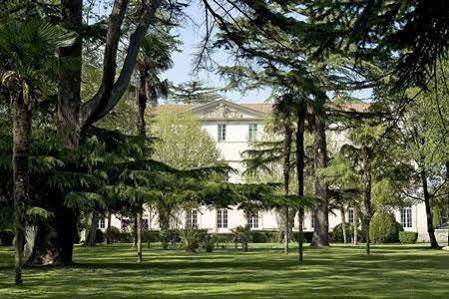 Chateau De Lignan Narbonne Exterior photo