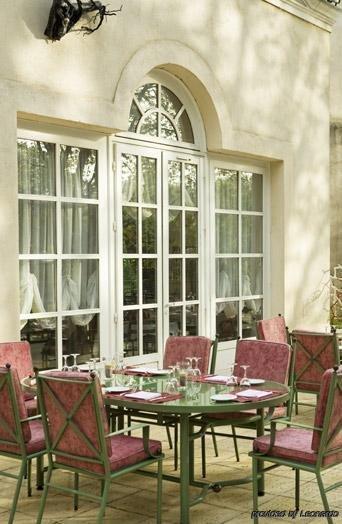 Chateau De Lignan Narbonne Restaurant photo