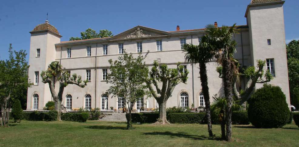 Chateau De Lignan Narbonne Exterior photo
